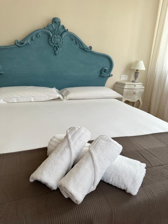 לוקה I Santi Apartments מראה חיצוני תמונה